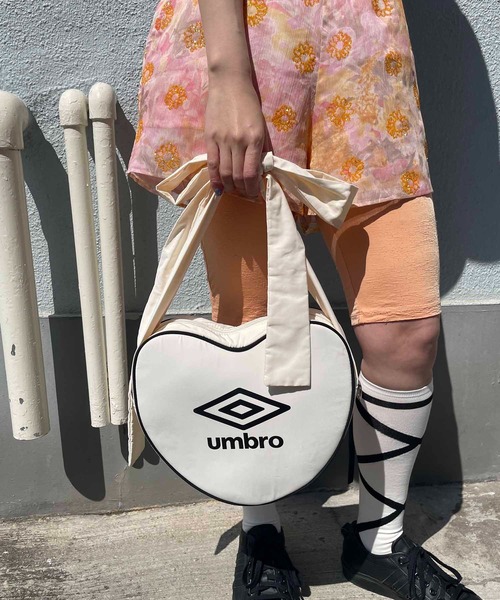 Casselini（キャセリーニ）の「[UMBRO × Casselini] 2WAYハートショルダー（ショルダーバッグ・レディース・アイボリー/ブルー/ブラック・FREE）」の19枚目の写真
