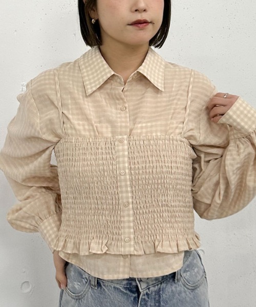 archives(アルシーヴ)の「チェックシャーリングビスチェ×シャツSET(アンサンブル・レディース・ベージュ/ネイビー/アイボリー/ブルー・MEDIUM)」の3枚目の写真