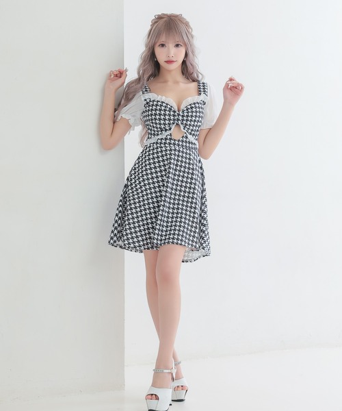 myMinette（マイミネット）の「キャバドレス ミニ フレア 半袖 千鳥格子 リボン 胸元フリル ウエストカットドレス ワンピース キャバワンピ（ワンピース・レディース・ブラック・LARGE/MEDIUM/SMALL）」の4枚目の写真