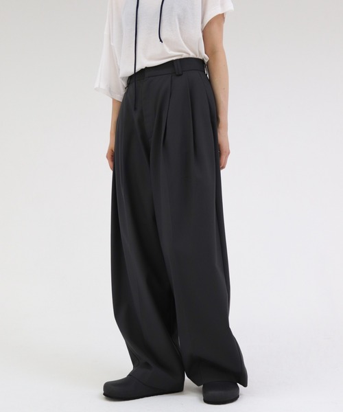 lit(リット)の「D Ring Tuck Pants(スラックス・レディース・ブラック/チャコールグレー・36/38)」の18枚目の写真