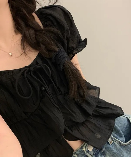 Lace Ladies(レースレディース)の「ワッシャー加工 ティアード フリル パフスリーブ ブラウス(シャツ/ブラウス・レディース・ブラック/アイボリー・FREE)」の8枚目の写真