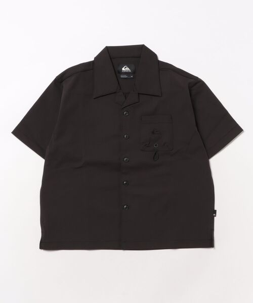 Quiksilver（クイックシルバー）の「MW OPEN SHIRT YOUTH /クイックシルバーキッズ胸ポケットワンポイント半袖シャツ（シャツ/ブラウス・キッズ・カーキ/ブラック・160/130/140/150）」の2枚目の写真