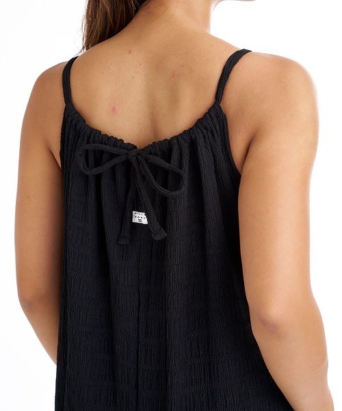 BILLABONG(ビラボン)の「BILLABONG レディース 【CHILLWEAR】 POLY SHIRRING COMBINAISON ロングパンツ 【2025年夏モデル】/ワイドパンツサロペット(サロペット/オーバーオール・レディース・ブラック/ブラウン系その他・MEDIUM)」の4枚目の写真