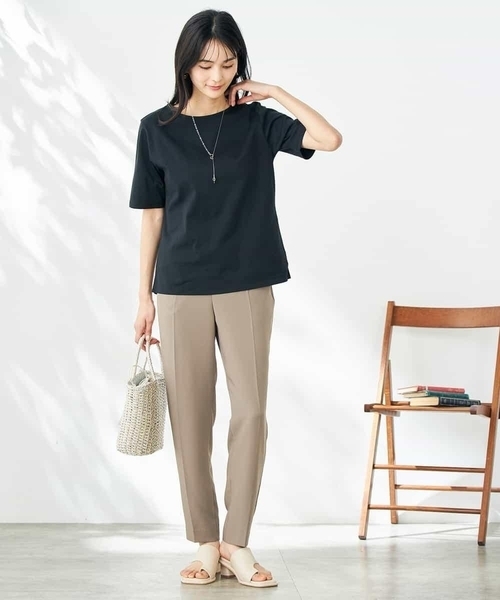 a.v.v（アーヴェヴェ）の「【接触冷感/UVカット】大人のリッチTシャツ（Tシャツ/カットソー・レディース・グレー系その他/ブラック/ホワイト/ブルー/オレンジ/ダークインディゴブルー/パープル・34/36/38/40/42）」の11枚目の写真