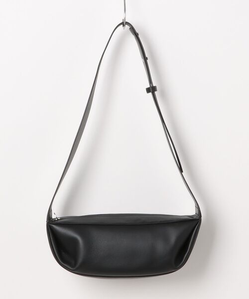ブラックレザーショルダーバッグ　Waa Studios BÁ BAG – waa. studios