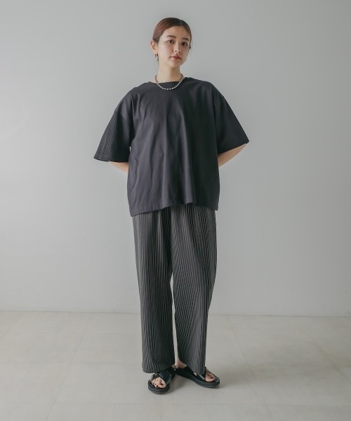 CIEL'AIR（シエルエアー）の「BAG CONSCIOUS TSHIRT (ﾊﾞｯｸｺﾝｼｬｽTｼｬﾂ）（Tシャツ/カットソー・レディース・ブラック/オフホワイト/グリーン・FREE）」の19枚目の写真