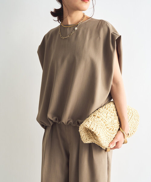 un dix cors(アンディコール)の「《セットアップ対応》リネンライク裾ギャザーフレンチブラウス(シャツ/ブラウス・レディース・ブラック/グリーン/モカ・FREE)」の1枚目の写真