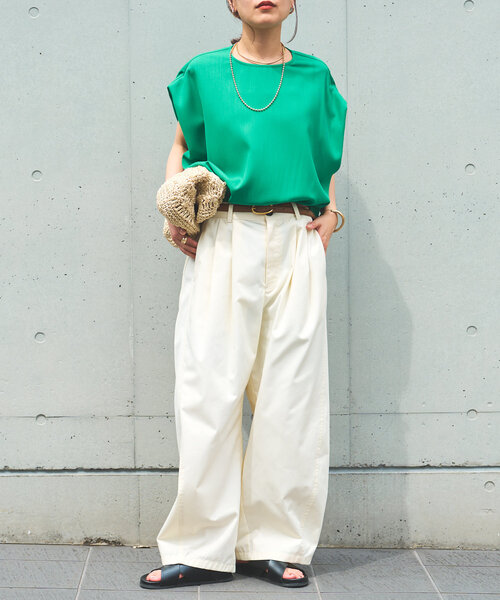 un dix cors(アンディコール)の「《セットアップ対応》リネンライク裾ギャザーフレンチブラウス(シャツ/ブラウス・レディース・ブラック/グリーン/モカ・FREE)」の13枚目の写真