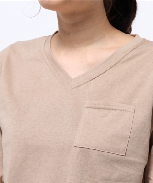 OUTLET(アウトレット)の「【who's who Chico】VネックポケットT9S(Tシャツ/カットソー・レディース・ベージュ・FREE)」の6枚目の写真