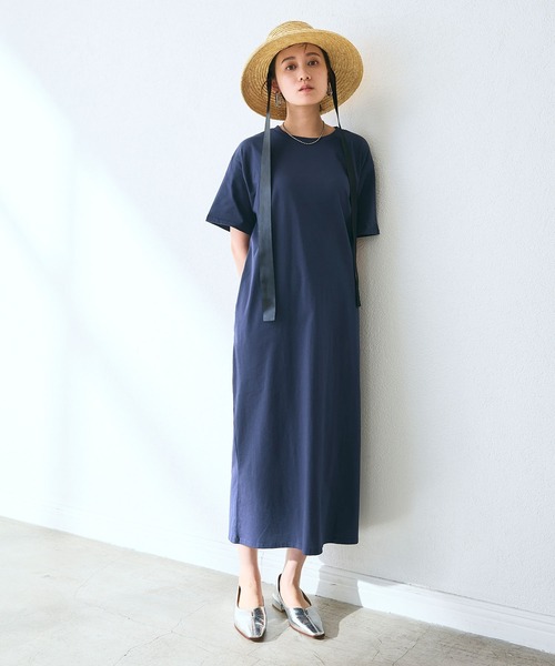 CROSS FUNCTION（クロスファンクション）の「《汗染み防止》バックスリットベーシックワンピース　動画あり【CROSS FUNCTION/クロスファンクション】（ワンピース・レディース・カーキ/ブルー/ネイビー/ブラック/モカ・LL/L/M）」の4枚目の写真