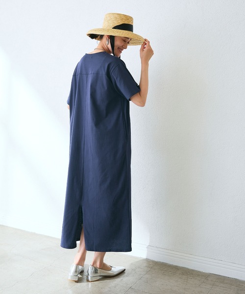 CROSS FUNCTION（クロスファンクション）の「《汗染み防止》バックスリットベーシックワンピース　動画あり【CROSS FUNCTION/クロスファンクション】（ワンピース・レディース・カーキ/ブルー/ネイビー/ブラック/モカ・LL/L/M）」の16枚目の写真