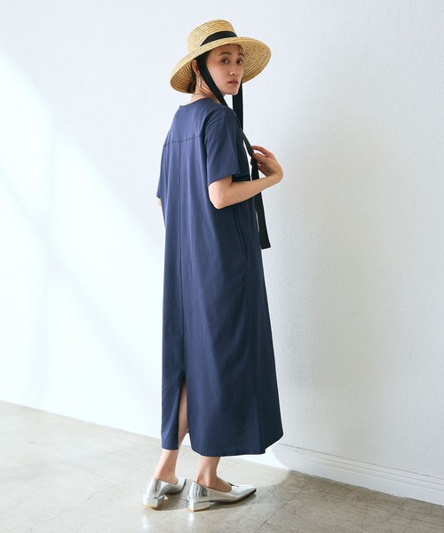 CROSS FUNCTION（クロスファンクション）の「《汗染み防止》バックスリットベーシックワンピース　動画あり【CROSS FUNCTION/クロスファンクション】（ワンピース・レディース・カーキ/ブルー/ネイビー/ブラック/モカ・LL/L/M）」の15枚目の写真