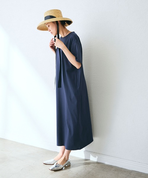 CROSS FUNCTION（クロスファンクション）の「《汗染み防止》バックスリットベーシックワンピース　動画あり【CROSS FUNCTION/クロスファンクション】（ワンピース・レディース・カーキ/ブルー/ネイビー/ブラック/モカ・LL/L/M）」の17枚目の写真