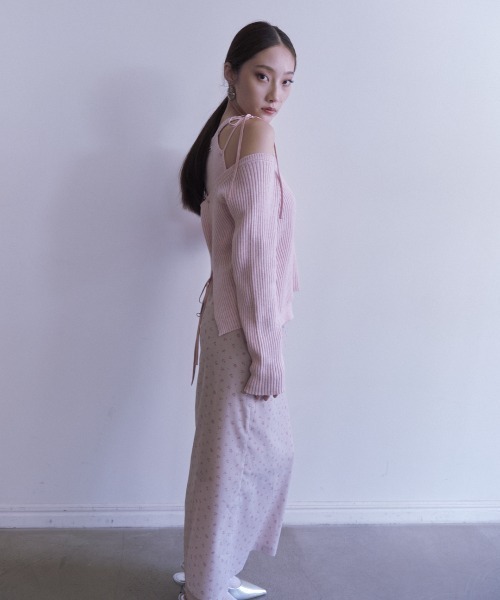 HONEY MI HONEY(ハニーミーハニー)の「HONEY logo off shoulder rib knit tops(ニット/セーター・レディース・グレー/アイボリー/ピンク・FREE)」の15枚目の写真