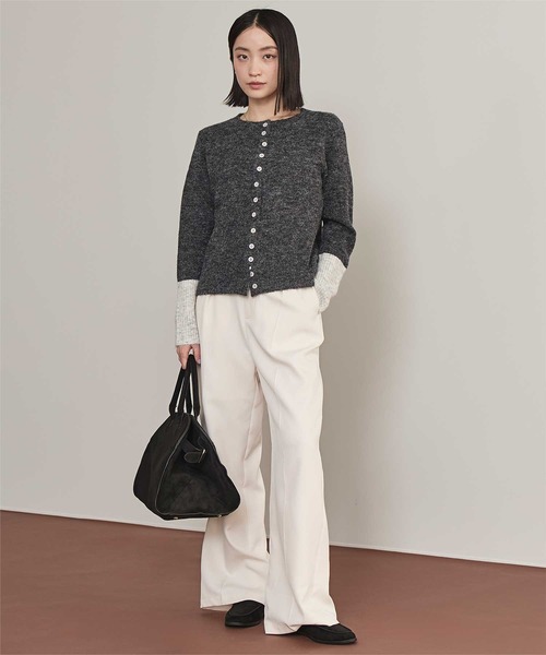 miette（ミエット）の「ボタンデザイン配色カーディガン（カーディガン/ボレロ・レディース・ネイビー/チャコール/オフホワイト/ブラウン・FREE）」の15枚目の写真
