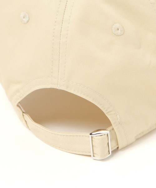 LAKOLE(ラコレ)の「ロゴ刺繍キャップ / 495366(キャップ・レディース・ライトベージュ/チェリーレッド/ブラウン/ブラック・FREE)」の9枚目の写真