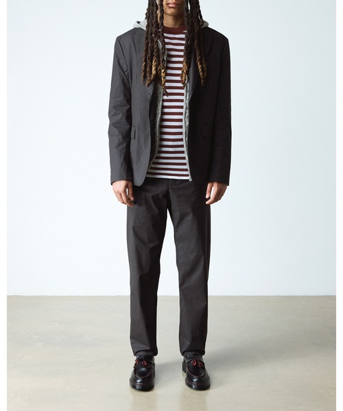 Dr. Martens（ドクターマーチン）の「Dr. Martens/ドクターマーチン ADRIAN レッドステッチ タッセル ローファー 42916001（ローファー・メンズ・ブラック・UK10/UK8/UK7/UK6/UK4/UK9/UK5/UK3/UK11/UK12/UK13）」の6枚目の写真