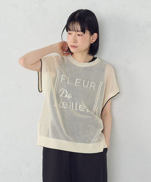 COMME CA ISM（コムサイズム）の「【ウォッシャブル】ロゴメッシュ ニットベスト（ニット/セーター・レディース・アイボリー/ブラック/チャコール・FREE）」の2枚目の写真
