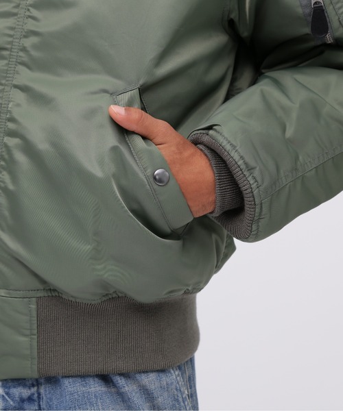 AVIREX（アヴィレックス）の「N‐2B COMMERCIAL / N-2B コマーシャル / AVIREX / アヴィレックス（ブルゾン・メンズ・セージグリーン/ブラック・LARGE/MEDIUM/XX-LARGE/X-LARGE）」の14枚目の写真