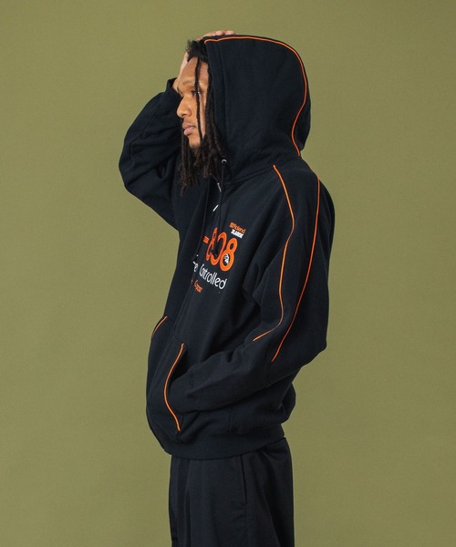 XLARGE×ROLAND PIPING HOODED SWEATSHIRT（パーカー）｜XLARGE
