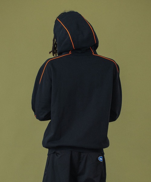 XLARGE（エクストララージ）の「XLARGE×ROLAND PIPING HOODED