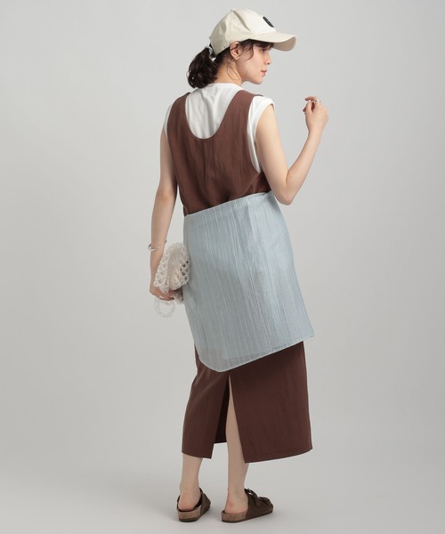 GEORGE'S(ジョージズ)の「Uネックワンピース(ワンピース・レディース・オフホワイト/ブラウン/ネイビー・SMALL/MEDIUM)」の17枚目の写真