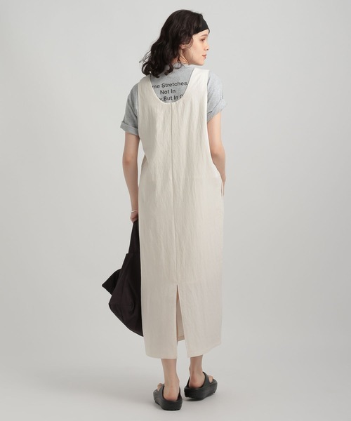 GEORGE'S(ジョージズ)の「Uネックワンピース(ワンピース・レディース・オフホワイト/ブラウン/ネイビー・SMALL/MEDIUM)」の6枚目の写真