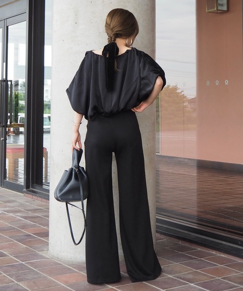 LAULEN（ローレン）の「satin balloon sleeve blouse /サテンバルーンスリーブブラウス（シャツ/ブラウス・レディース・アイボリー/ブラック・FREE）」の13枚目の写真