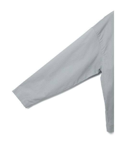 mizuiroind(ミズイロインド)の「mizuiro ind フリルカラープルオーバーシャツ(シャツ/ブラウス・レディース・ライトグレー/ブラック/オフホワイト・FREE)」の17枚目の写真