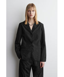 COS（コス）の「ナイロンブレザー（テーラードジャケット）」