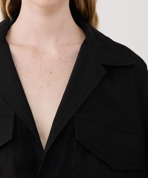 HAVERSACK(ハバーザック)の「HAVERSACK サファリプルオーバー(シャツ/ブラウス・レディース・ブラック・2)」の6枚目の写真