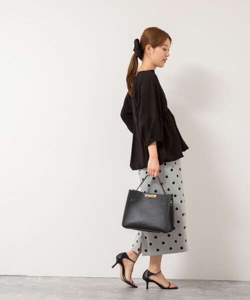 NOLLEY’S（ノーリーズ）の「ペプラムバルーンライトブルゾン（ブルゾン・レディース・ブラウン/ブラック・38）」の7枚目の写真