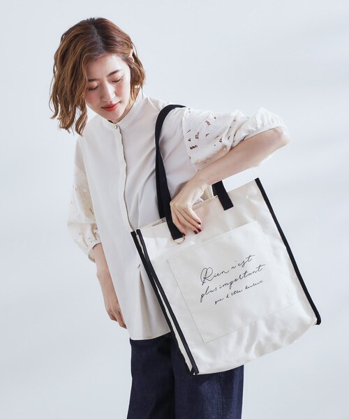 grove（グローブ）の「【A4・多機能】パイピングロゴキャンバストート（トートバッグ・レディース・ブラック/グレー系4/グレー/ブラック系4/パープル系1/ベージュ系その他7・00）」の2枚目の写真
