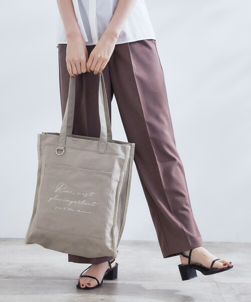 grove（グローブ）の「【A4・多機能】パイピングロゴキャンバストート（トートバッグ・レディース・ブラック/グレー系4/グレー/ブラック系4/パープル系1/ベージュ系その他7・00）」の3枚目の写真