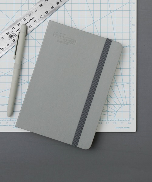 モチミページ 手帳 2026 ミツバチ / A6 週間ブロック / 2025年10月始まり | HIGHTIDE