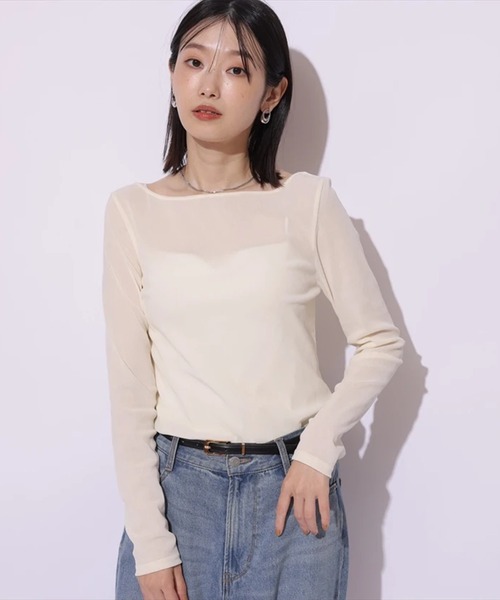 Mystrada(マイストラーダ)の「ベロアロンT(Tシャツ/カットソー・レディース・オフホワイト/ブラック/グレイッシュベージュ/ブラウン・38)」の6枚目の写真