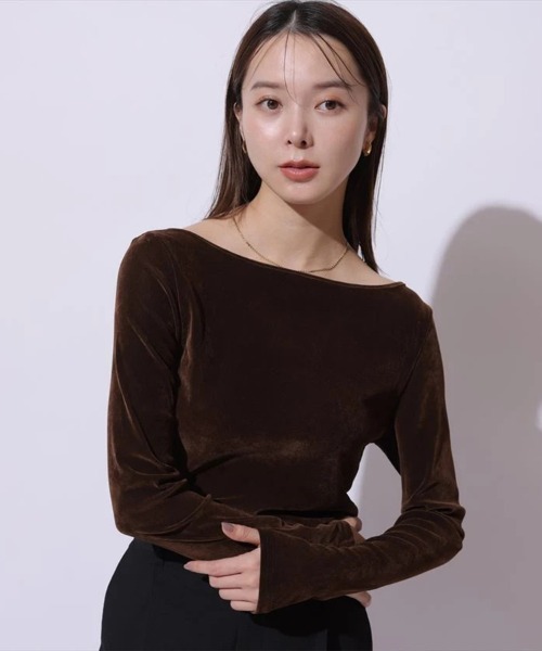 Mystrada(マイストラーダ)の「ベロアロンT(Tシャツ/カットソー・レディース・オフホワイト/ブラック/グレイッシュベージュ/ブラウン・38)」の21枚目の写真