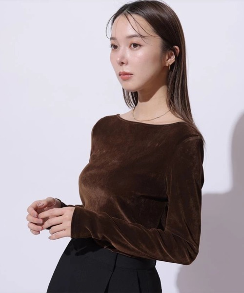 Mystrada(マイストラーダ)の「ベロアロンT(Tシャツ/カットソー・レディース・オフホワイト/ブラック/グレイッシュベージュ/ブラウン・38)」の22枚目の写真