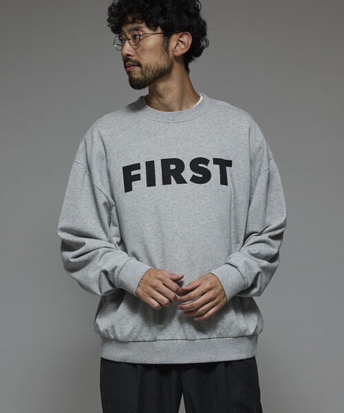 Firsthand(ファーストハンド)の「Firsthand/ファーストハンド フロントプリント クルーネックスウェット FIRST / リラックスフィット(スウェット・メンズ・ブラック/チャコールグレー/グレー・M/L)」の9枚目の写真