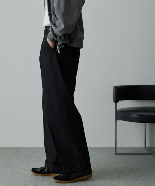 EMMA CLOTHES(エマクローズ)の「11.5oz センタークリースバレルデニムパンツ(デニムパンツ・メンズ・ブラック/グレー/インディゴブルー・S/L/M)」の5枚目の写真