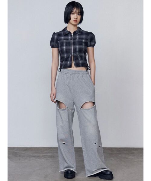 EMODA(エモダ)の「ホールクラッシュスウェットパンツ(スウェットパンツ・レディース・ブラック/グレー・FREE)」の5枚目の写真