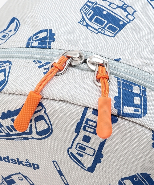 kladskap（クレードスコープ）の「電車アップリケ+総柄リュック（バックパック/リュック・キッズ・レッド/グレー・SS/S/M）」の15枚目の写真