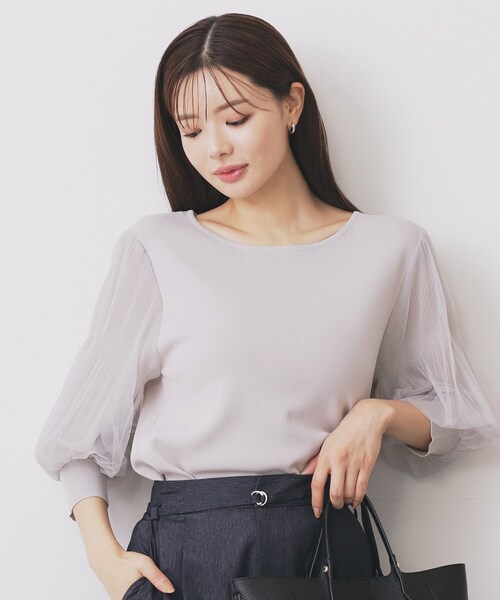 index（インデックス）の「《5色展開》マジョリカプリーツスリーブニット【洗濯機洗い可】（ニット/セーター・レディース・チャコールグレー/ダークグリーン/ベビーピンク/ブラック/ナチュラル・40/38/36/42）」の3枚目の写真