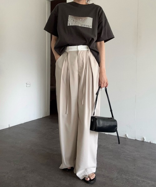 Reurie'(レウリィ)の「ダブルウエストスラックス(aki select) / ワイド パンツ 大人カジュアル シンプル ベルトデザイン 紐アレンジ ハイウエスト(スラックス・レディース・ベージュ/ブラック・FREE)」の3枚目の写真