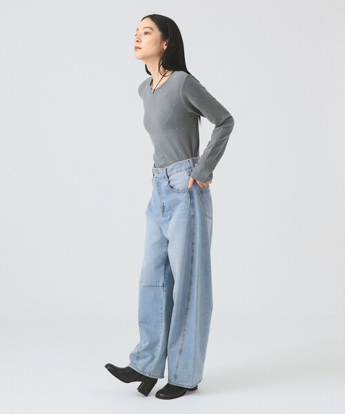 Ray BEAMS（レイビームス）の「ホットフィックス クルーネック カットソー（Tシャツ/カットソー・レディース・ブラック/シルバー・ONE SIZE）」の4枚目の写真