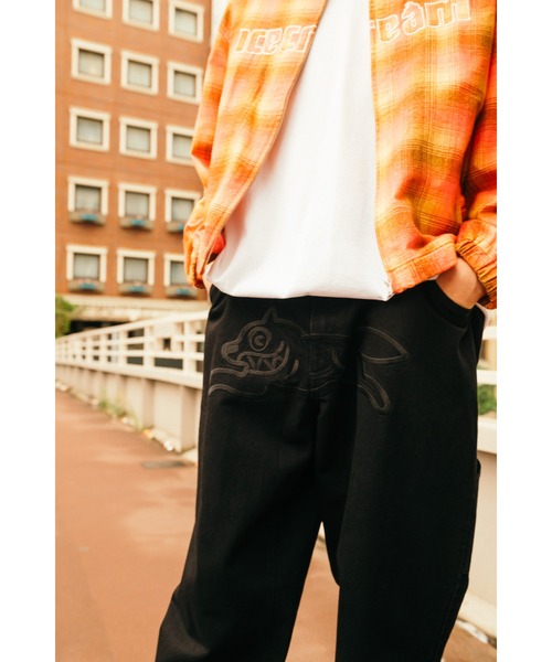 ICECREAM(アイスクリーム)の「APPLIQUE LOGO BUGGY DENIM PANTS(デニムパンツ・メンズ・ブラック/ライトブルー/ブルー・SMALL/MEDIUM/LARGE/X-LARGE)」の8枚目の写真