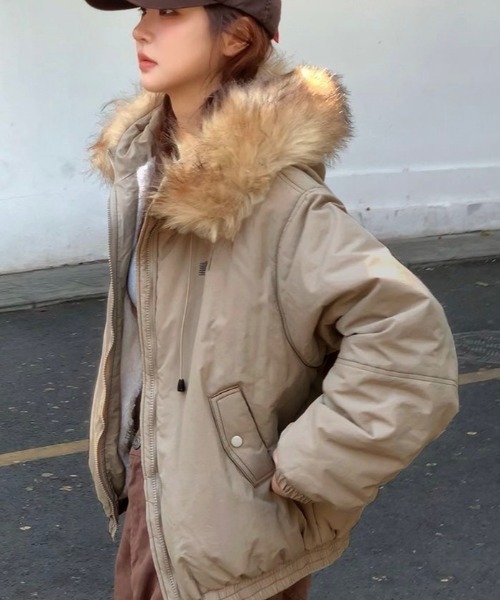 セール】【秋冬新作】ファー取り外しワンポイント刺繍2WAY中綿