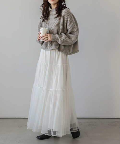 AMELY(エミリー)の「Vデザインケーブル編みニットトップス(ニット/セーター・レディース・ブラック/パープル/ブラウン/アイボリー・フリー)」の12枚目の写真