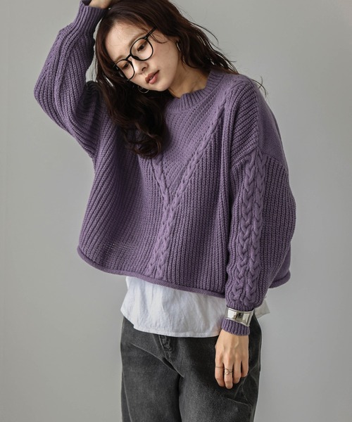 AMELY(エミリー)の「Vデザインケーブル編みニットトップス(ニット/セーター・レディース・ブラック/パープル/ブラウン/アイボリー・フリー)」の22枚目の写真