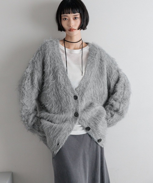 LOWRYS FARM（ローリーズファーム）の「シャギーロングＶカーディガン　595935（カーディガン/ボレロ・レディース・アイボリー/グレー/ピンク/イエロー・FREE）」の16枚目の写真